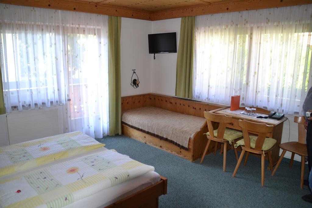 Gaestehaus Christoph Ried im Zillertal Luaran gambar