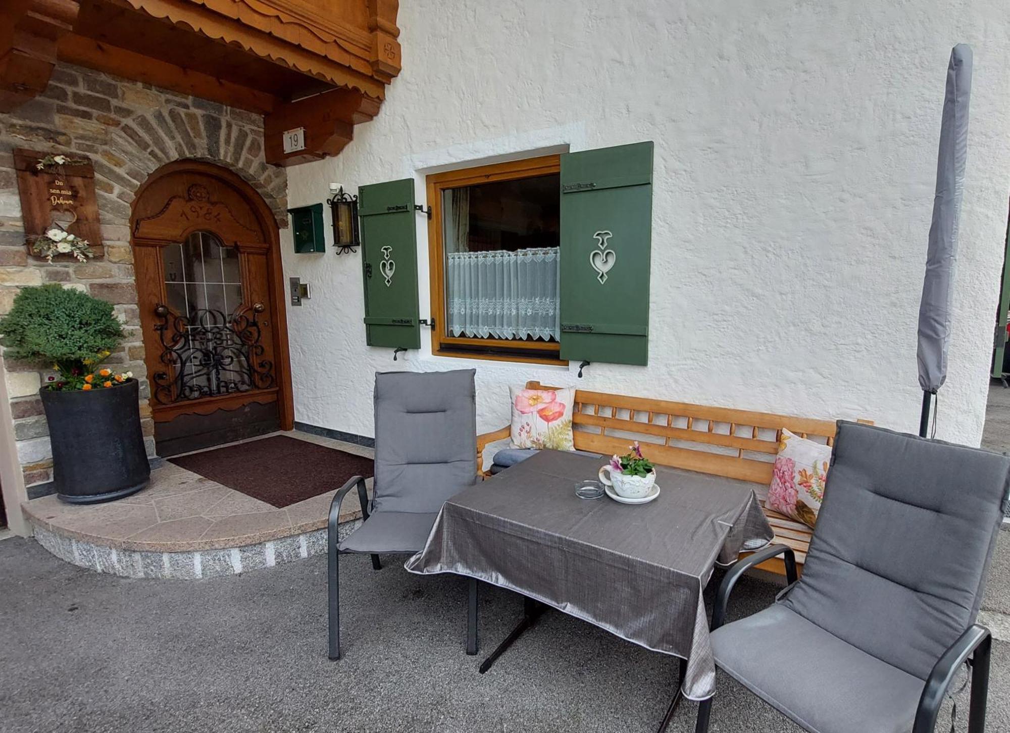 Gaestehaus Christoph Ried im Zillertal Luaran gambar