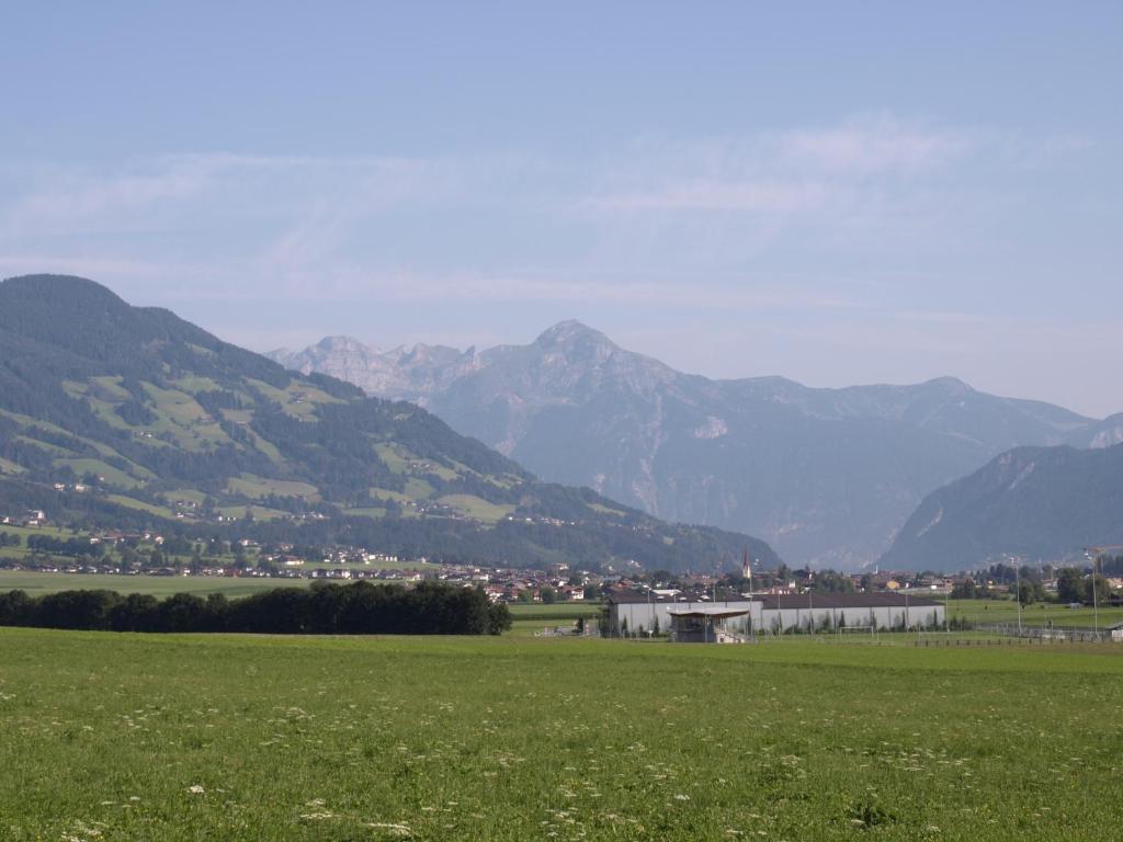 Gaestehaus Christoph Ried im Zillertal Luaran gambar