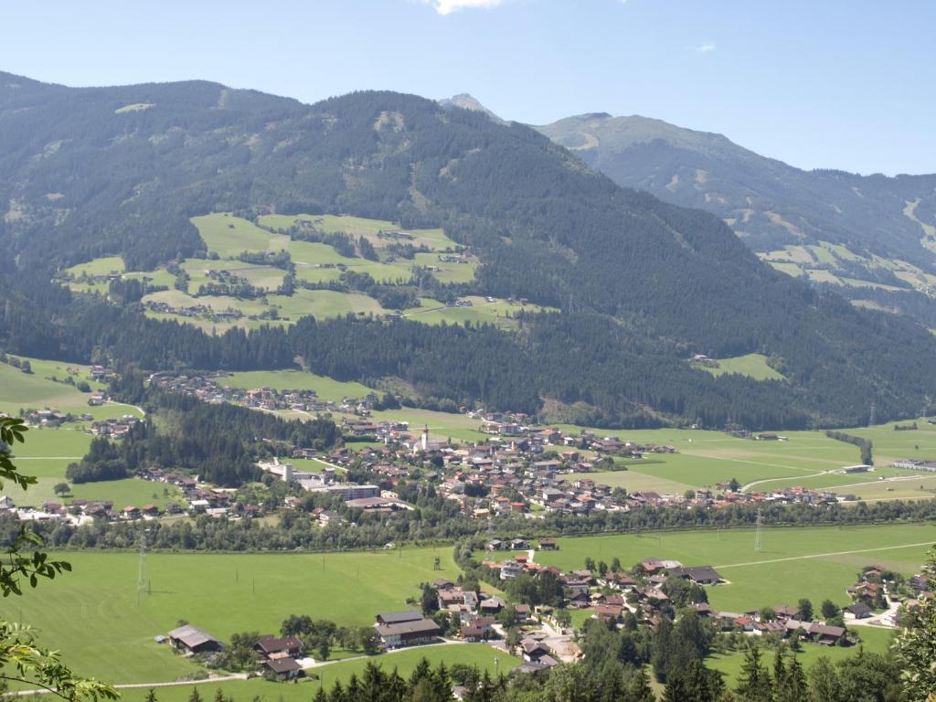 Gaestehaus Christoph Ried im Zillertal Luaran gambar