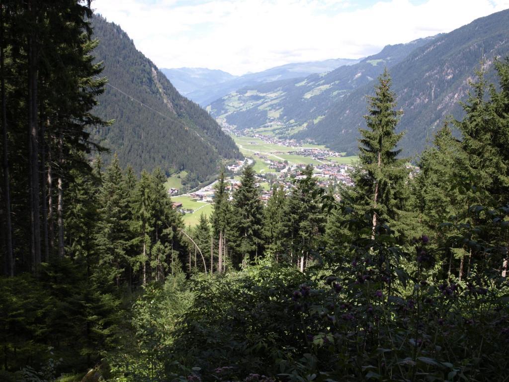 Gaestehaus Christoph Ried im Zillertal Luaran gambar