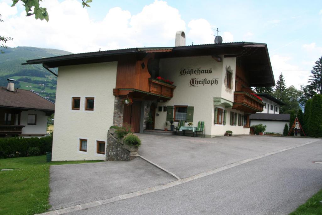 Gaestehaus Christoph Ried im Zillertal Luaran gambar